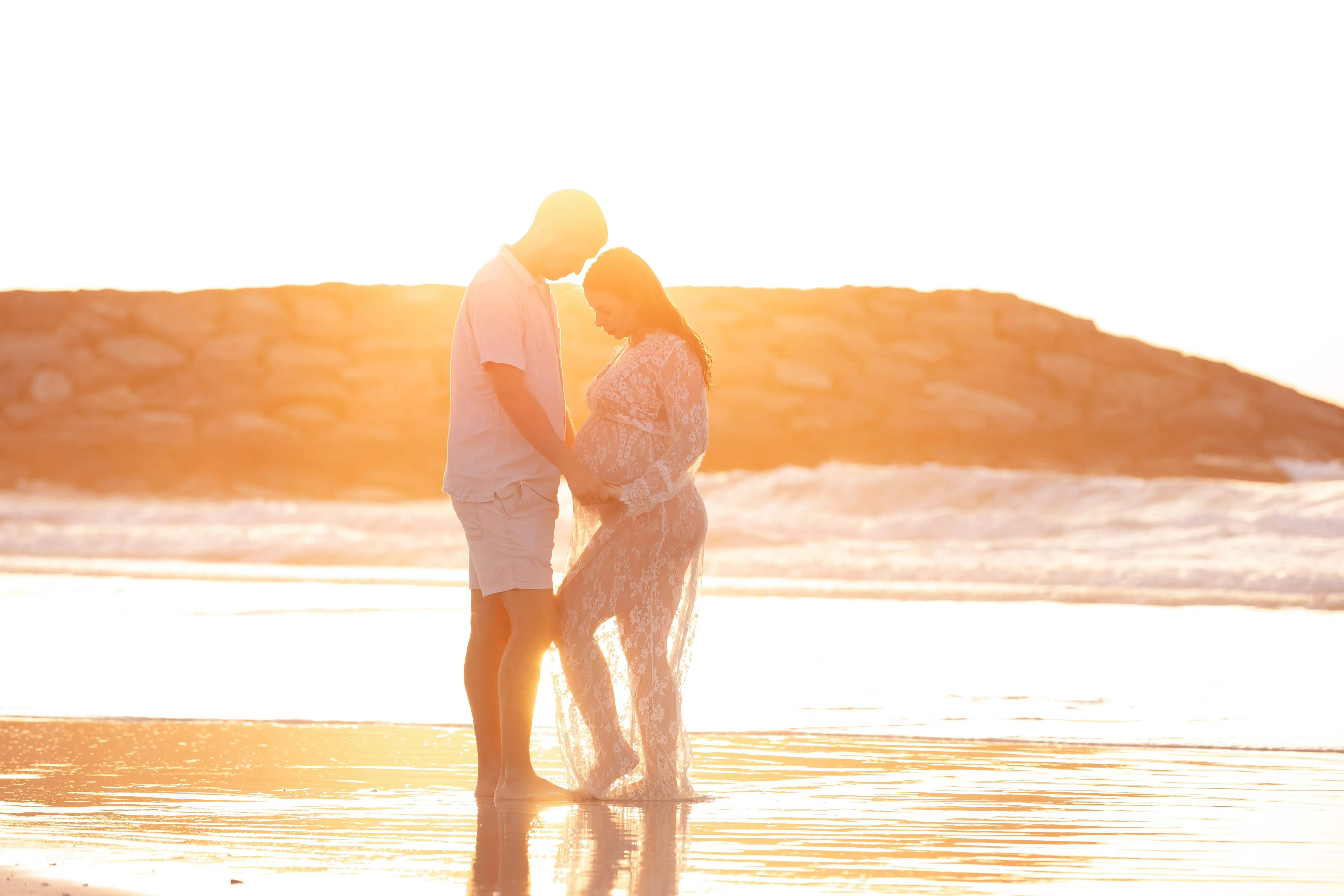 Dubai beach maternity photoshoot