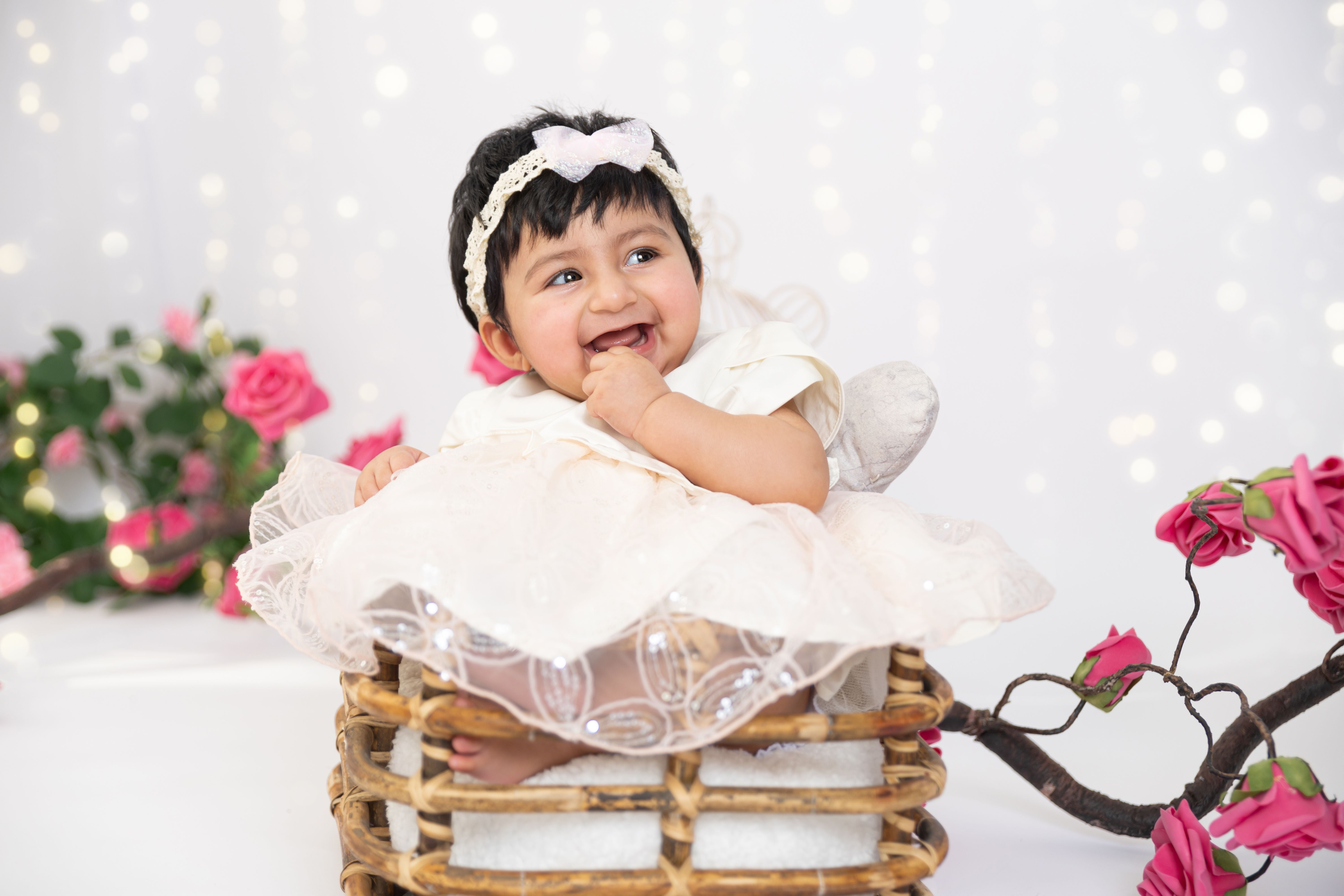 Baby first cake smash photoshoot Dubai