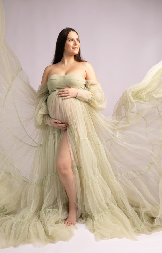 Maternity photography Dubai