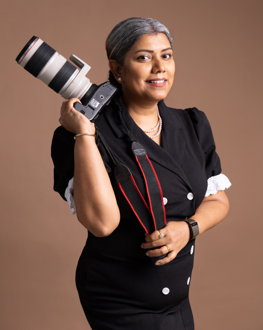 Arpna maternity photographer Dubai