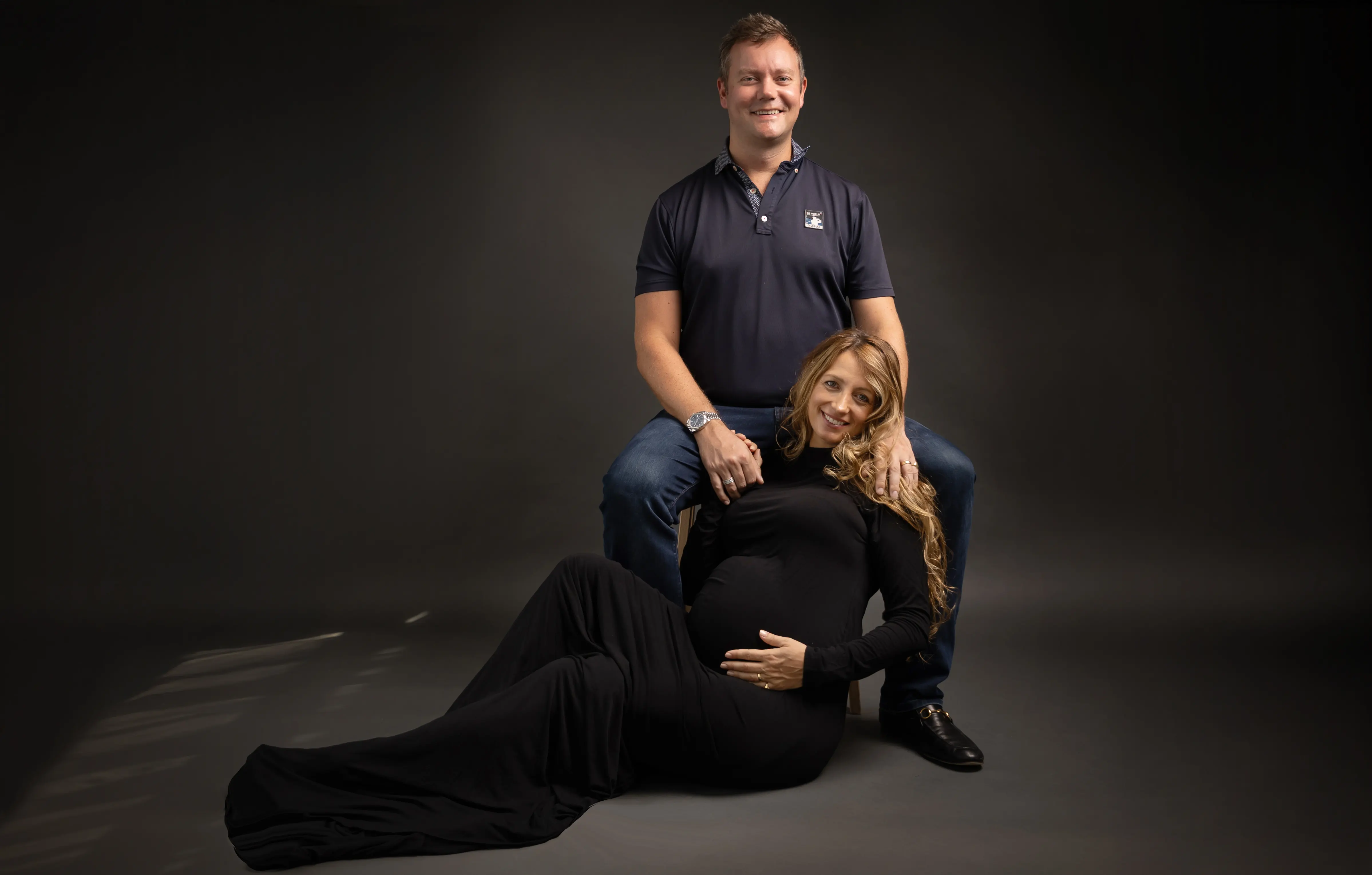 Studio maternity portrait Dubai