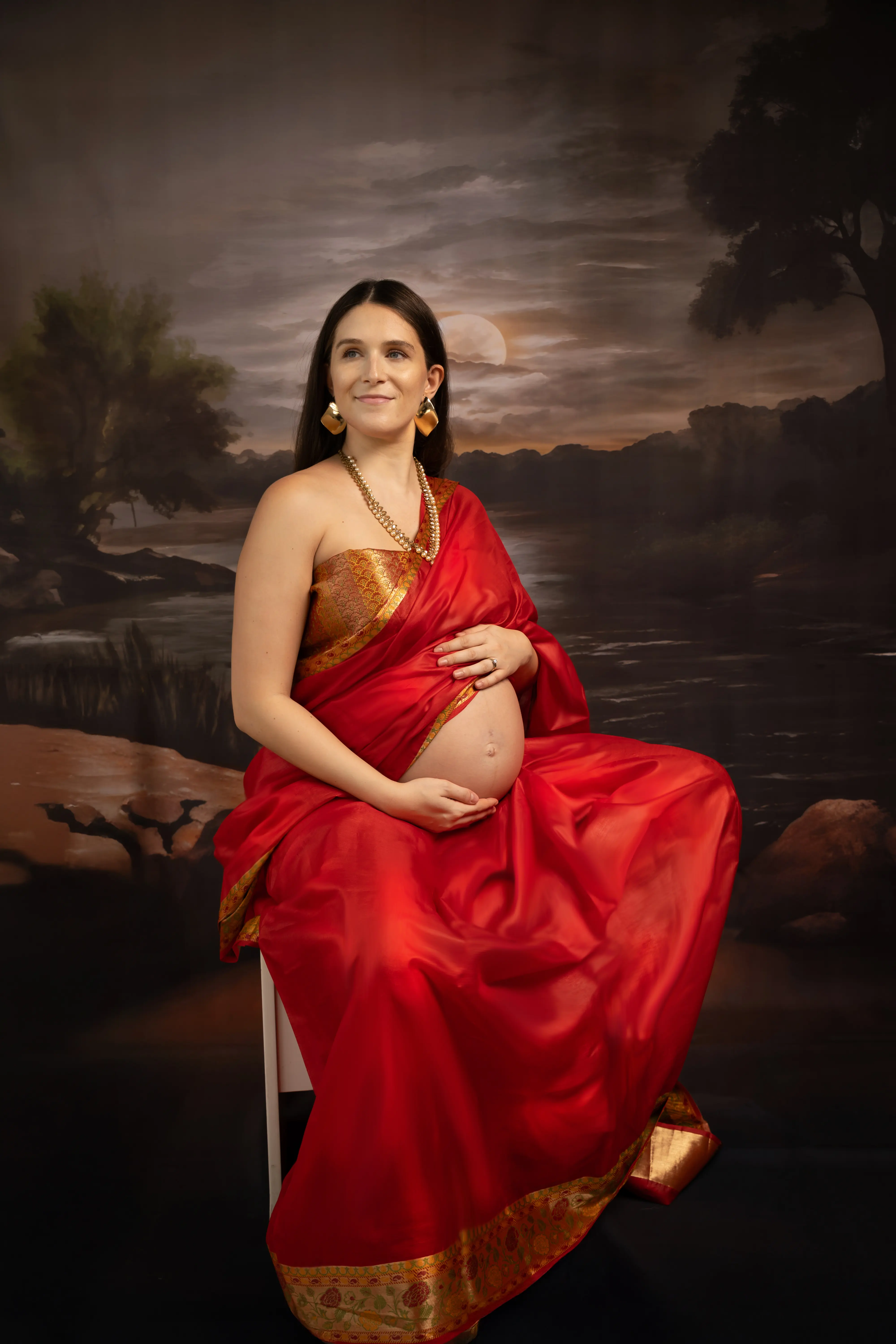 Maternity gown photoshoot Dubai