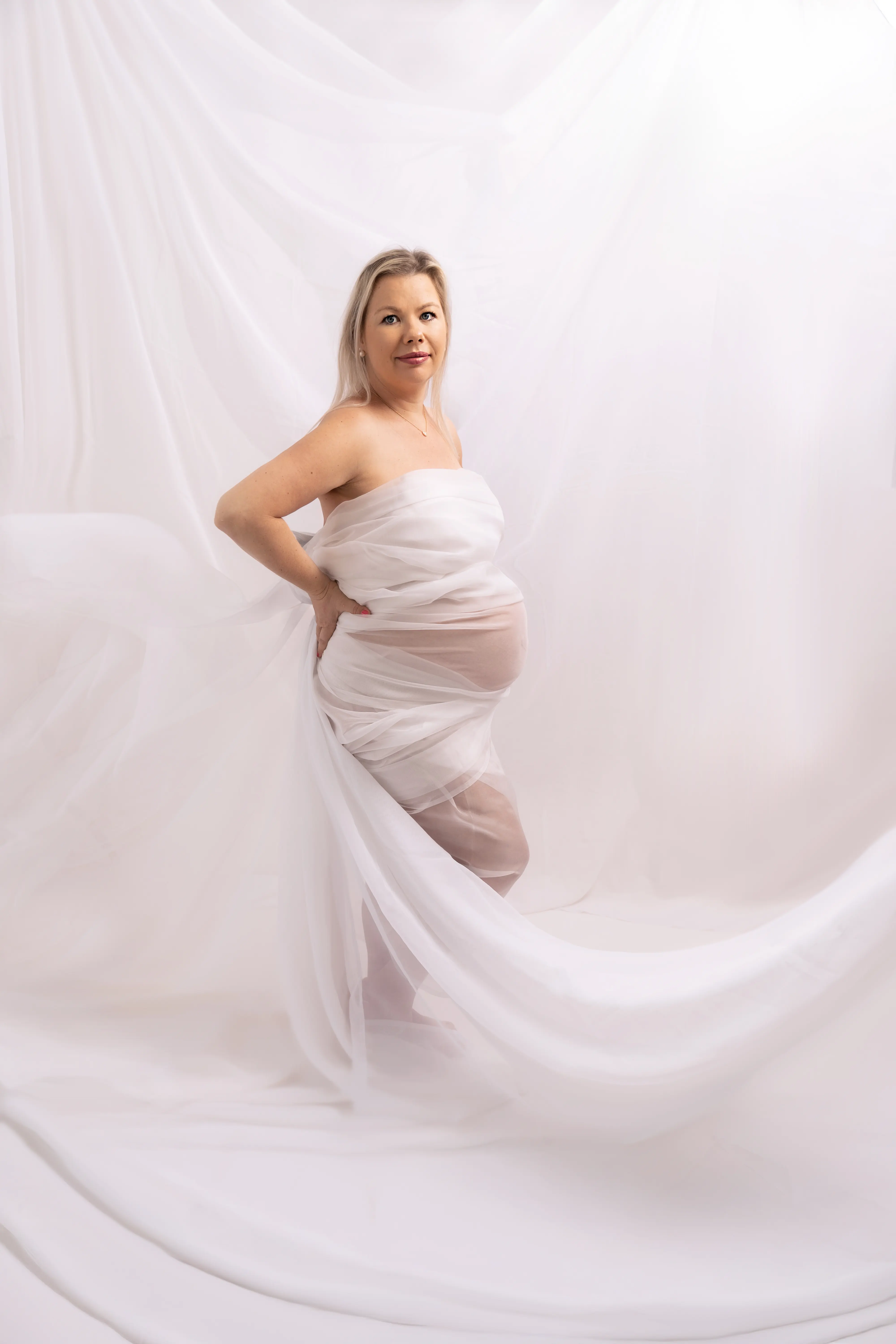 Golden goddess gown maternity Dubai