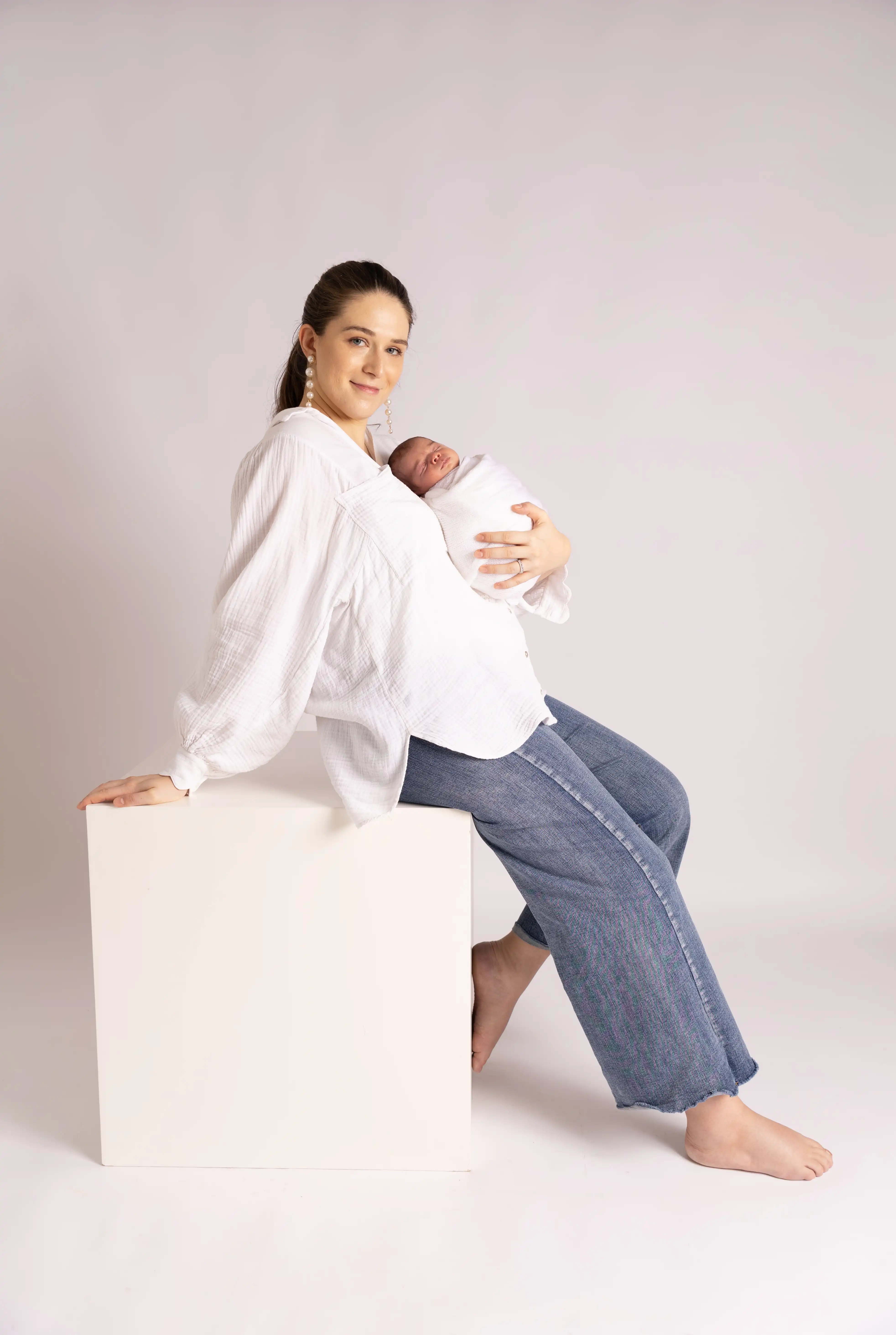 Newborn family photographer Dubai