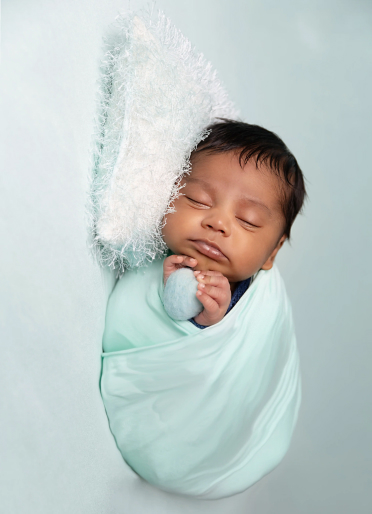 Baby photography Dubai Sharjah home visit