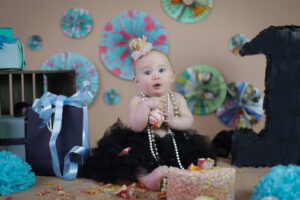 breakfast at tiffany cake smash first birthday photoshoot