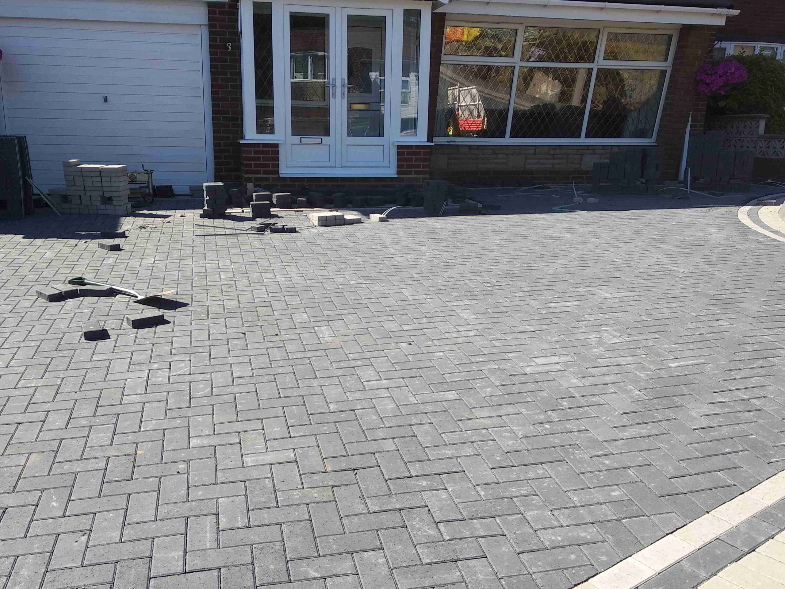 Driveway Planning Tips for Leicester Homeowners