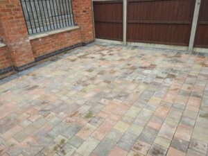 5 Useful Tips on How to Choose the Right Pavement Contractors